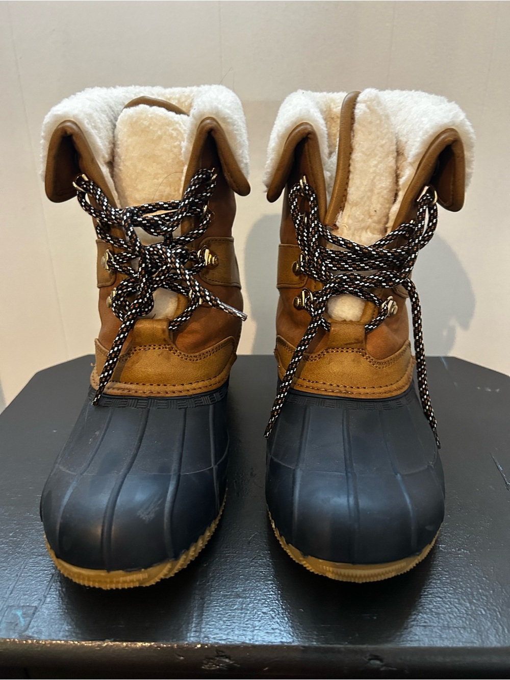 Tommy Hilfiger Tan & Navy Insulated Winter Duck Boots